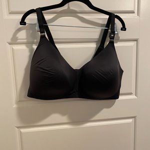 NWT Torrid wireless bra 40F/40DDD